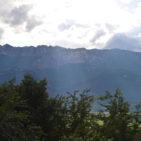 Вилла Little Interval Le Villard  Экстерьер фото